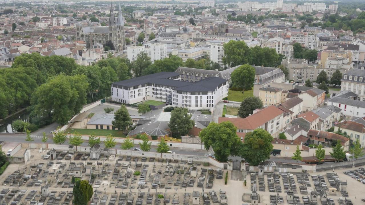 Domitys La Clef Des Arts Aparthotel Chalons en Champagne Exterior photo