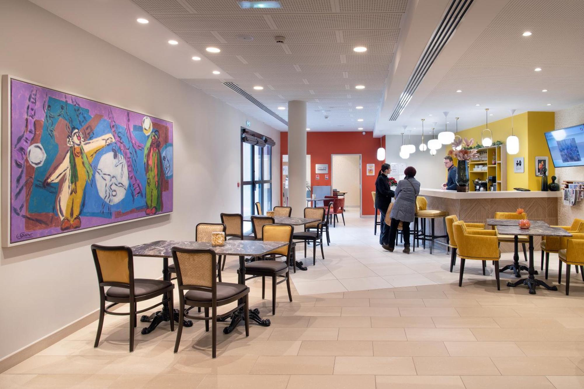 Domitys La Clef Des Arts Aparthotel Chalons en Champagne Exterior photo